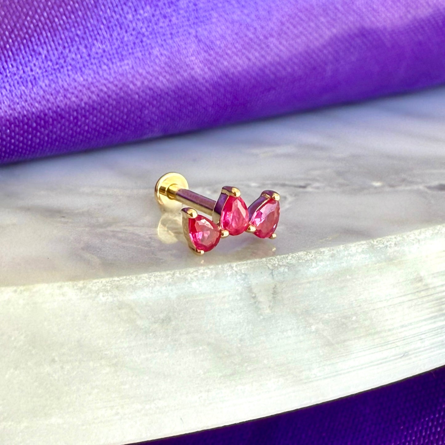 Triple Ruby Piercing Oro 14k