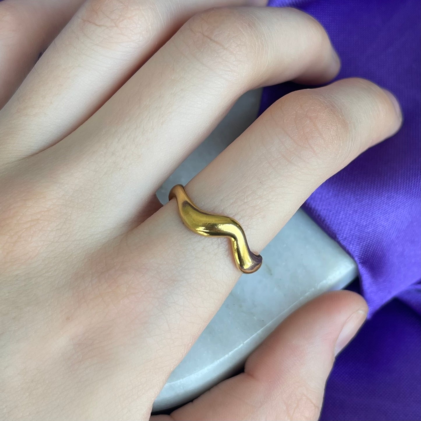 Anillo Wavy
