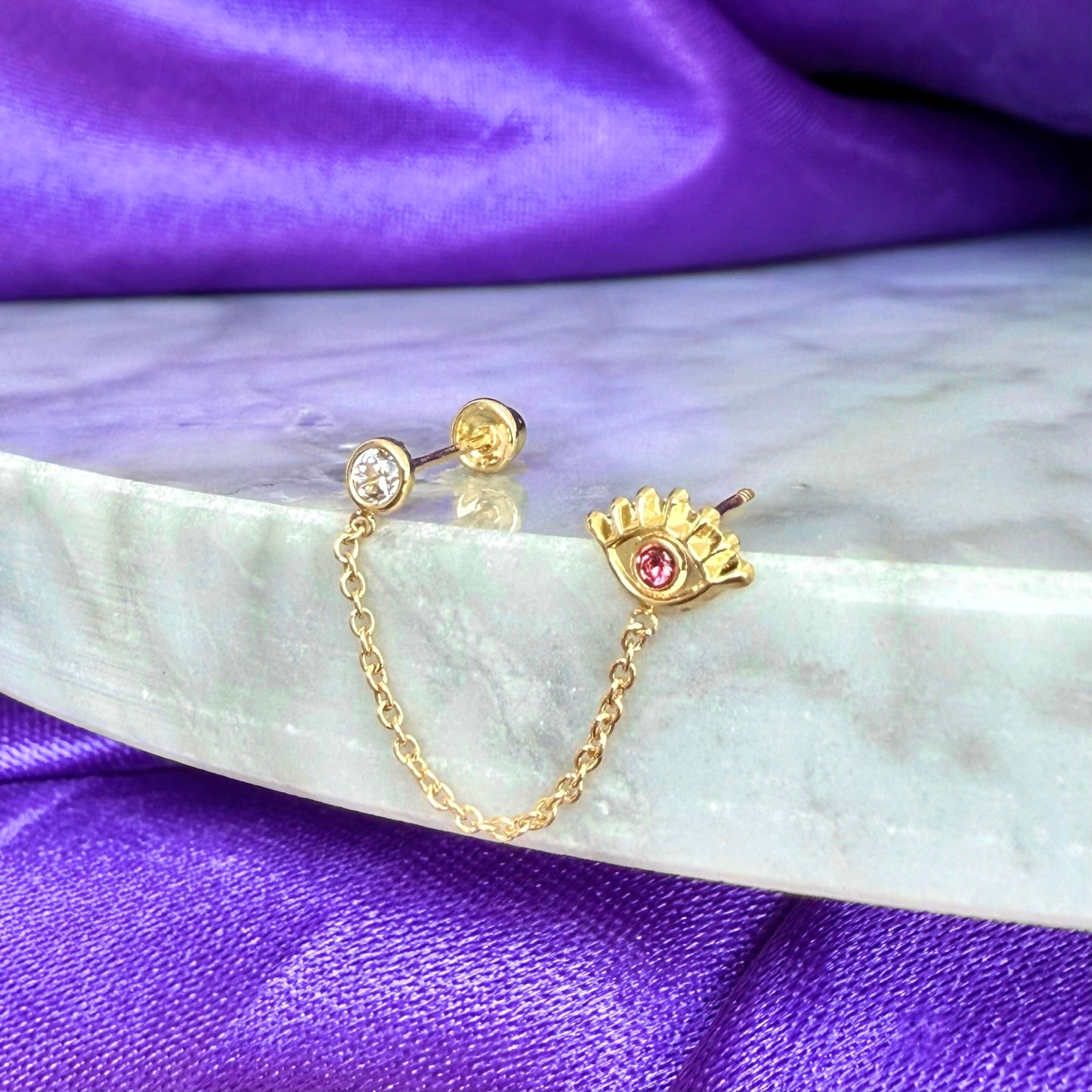 Brillo y Ojo Rosa Chain Oro 10k