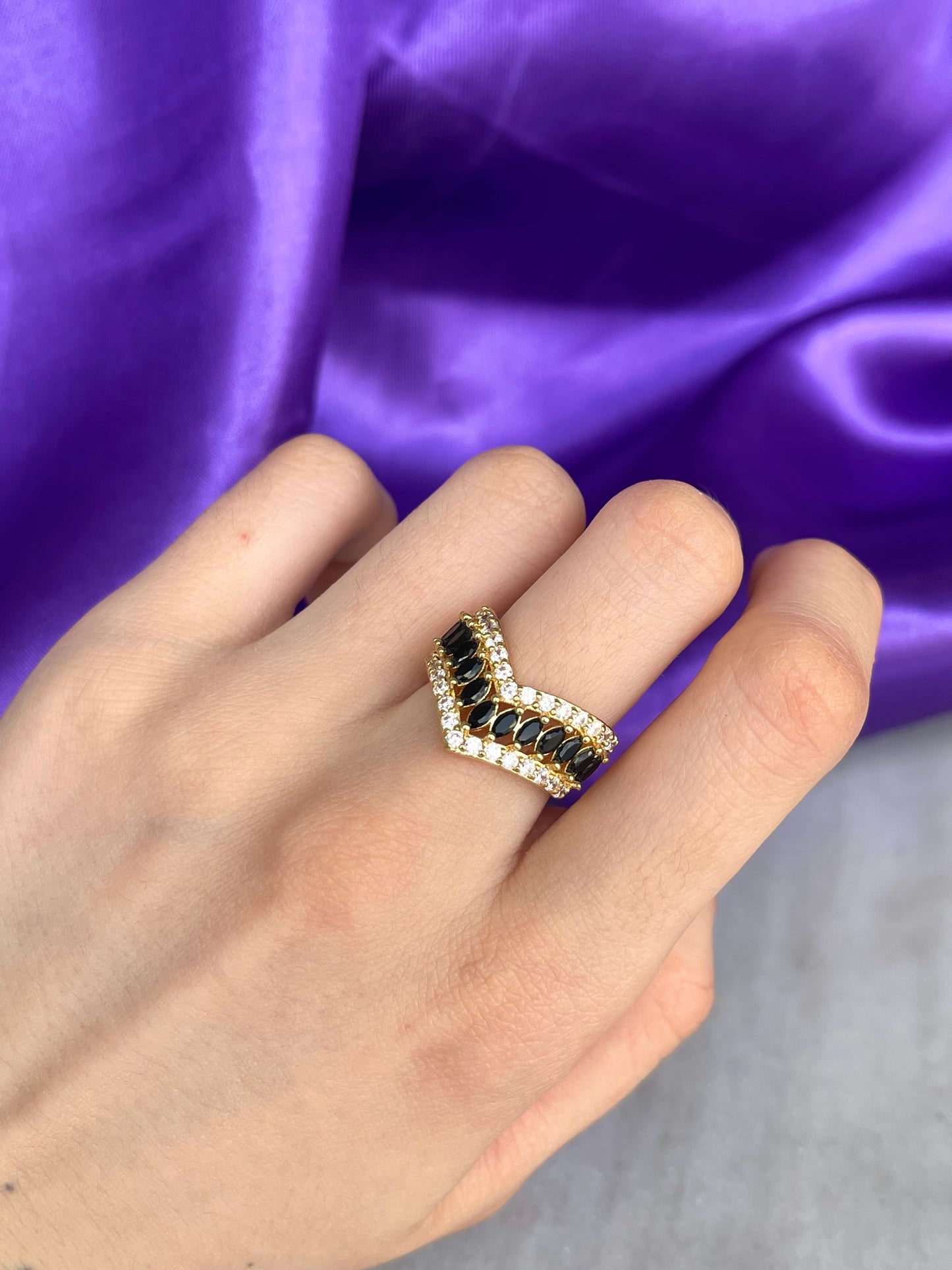 Anillo Black Royal