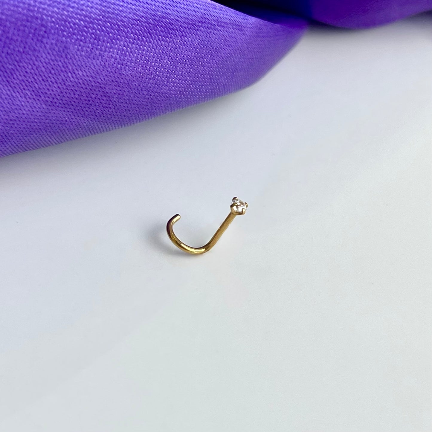 Brillo Dorado Nostril