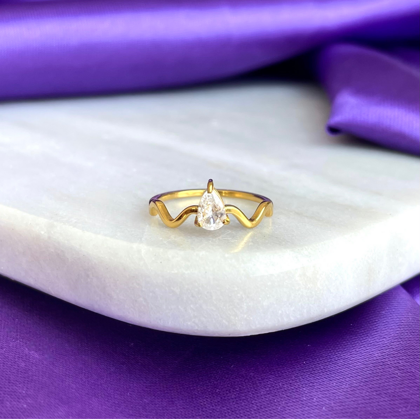 Anillo Gota Wavy