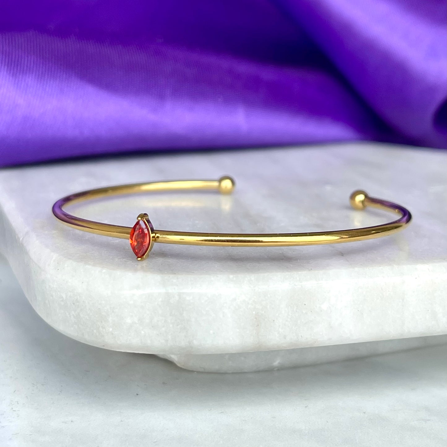 Brazalete Marquesa Rubí