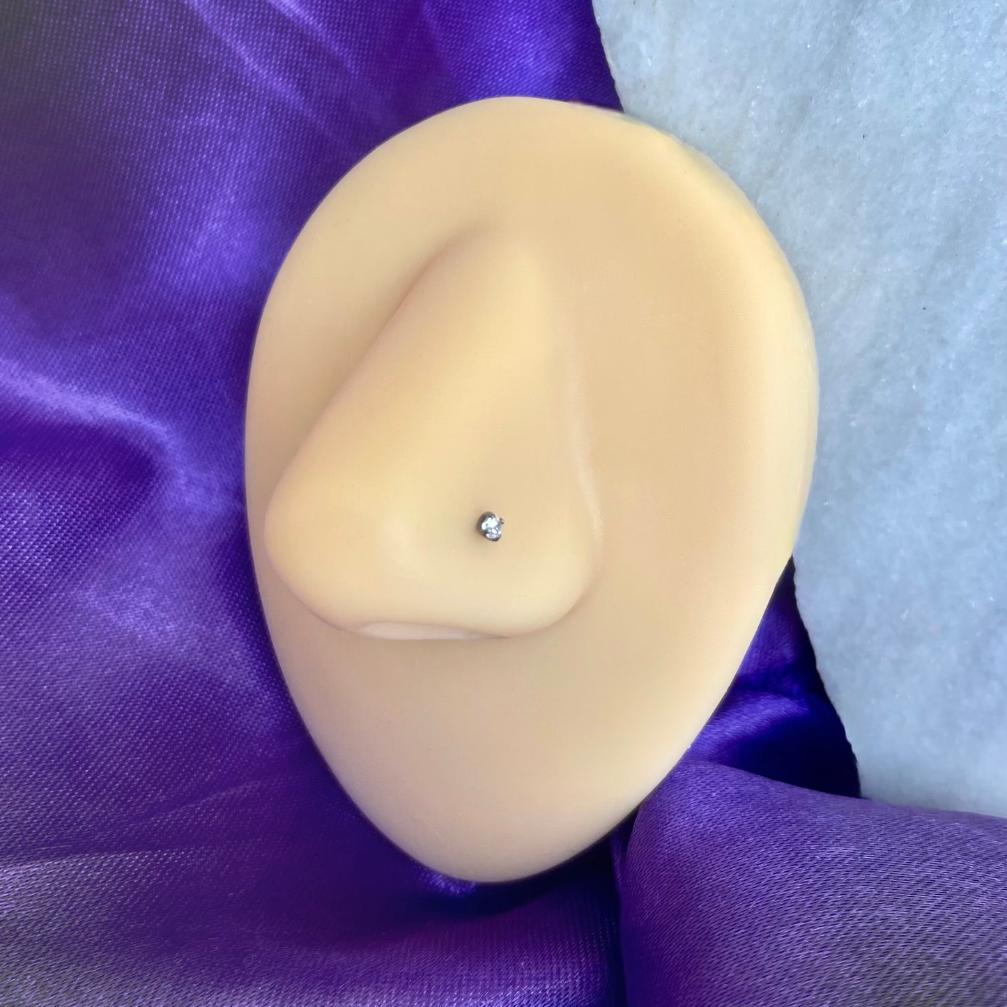 Brillo Plateado Nostril