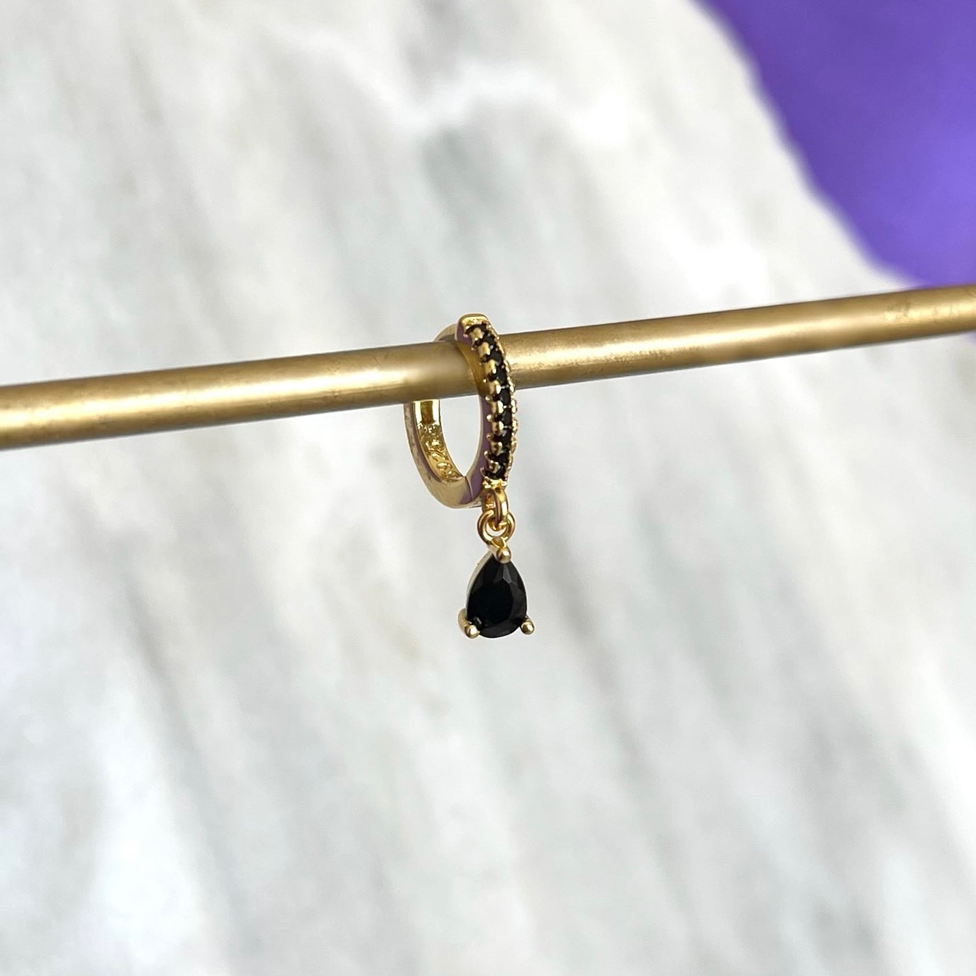 Hoop Brillos Gota Negra