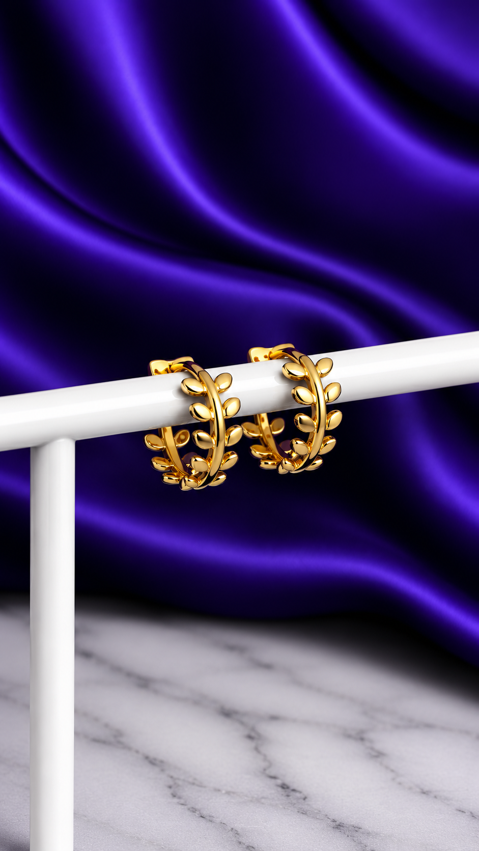 Hoop Hojas Lisas Chapa de Oro 22k