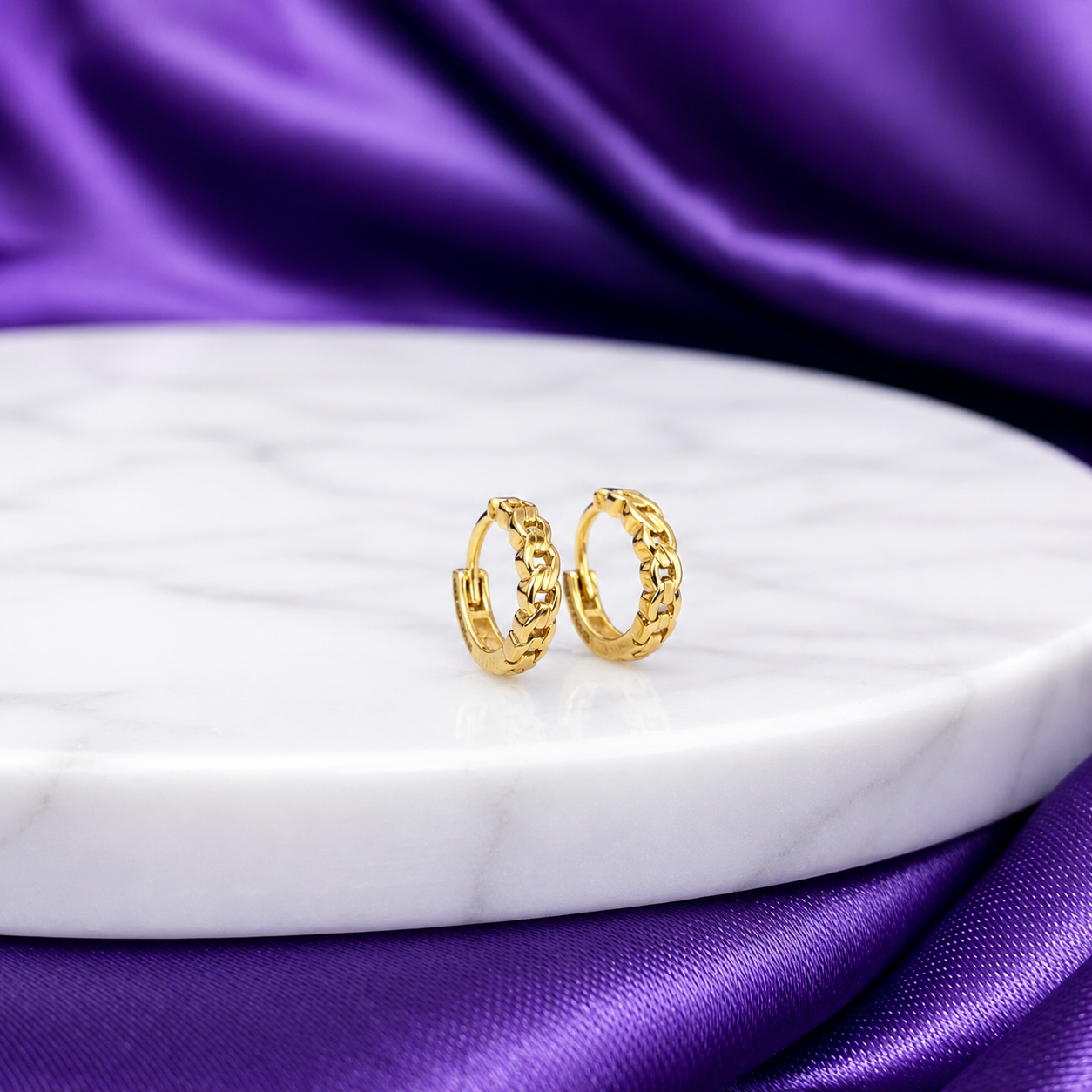 Hoops Eslabones Mini Oro 10k