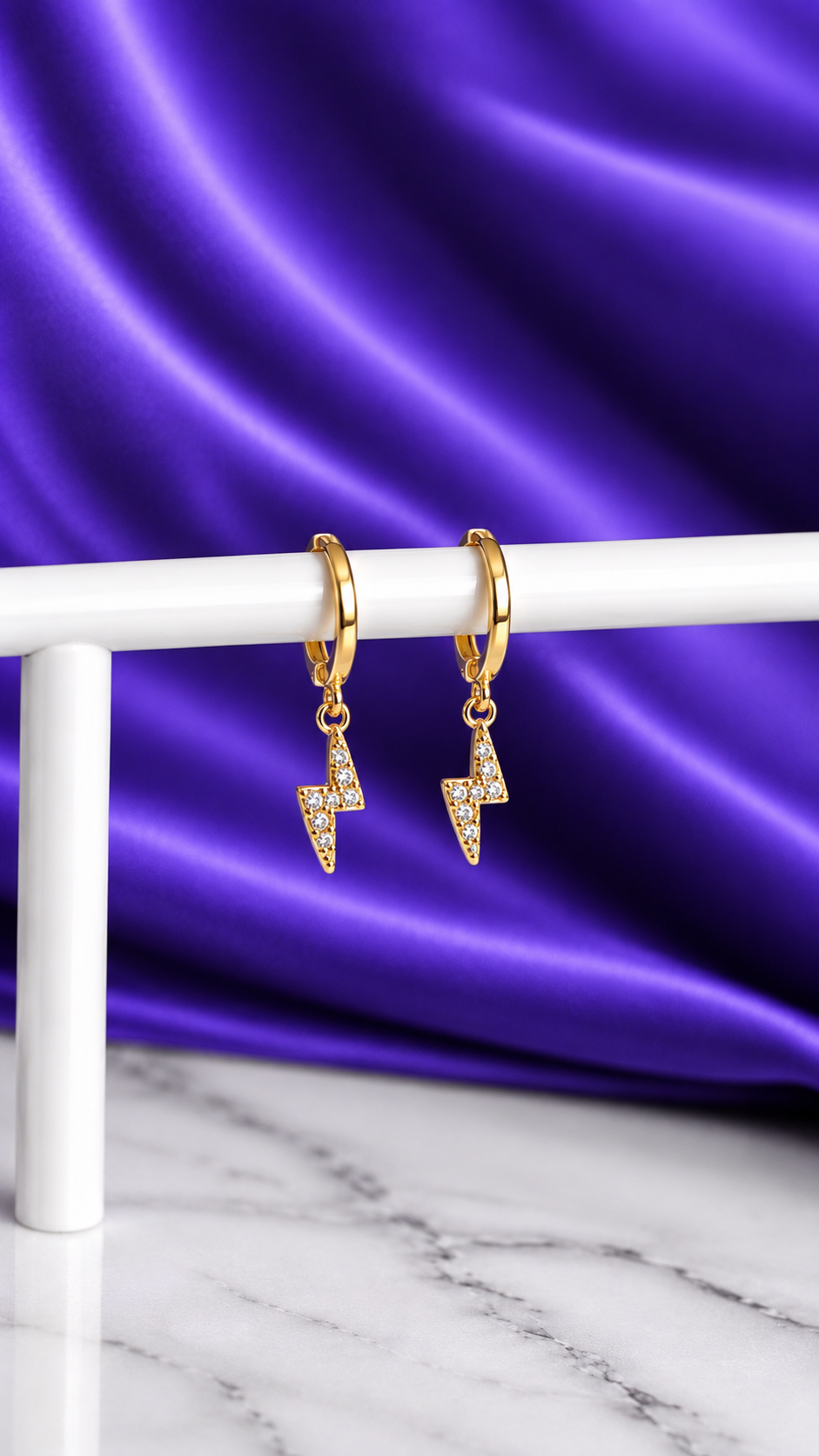 Hoop Rayo con Brillos Chapa de Oro 22k
