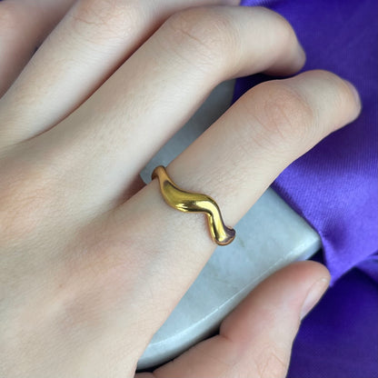 Anillo Wavy
