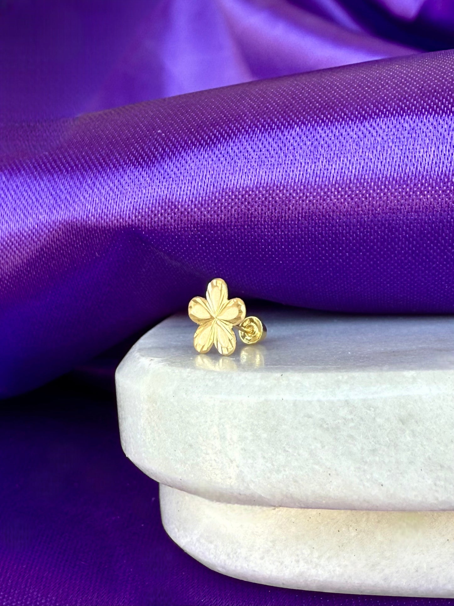 Flor Plana Oro 10k