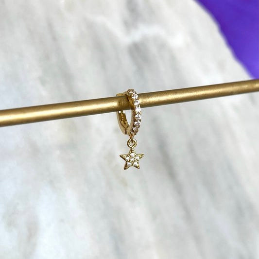 Hoop Brillos con Estrella