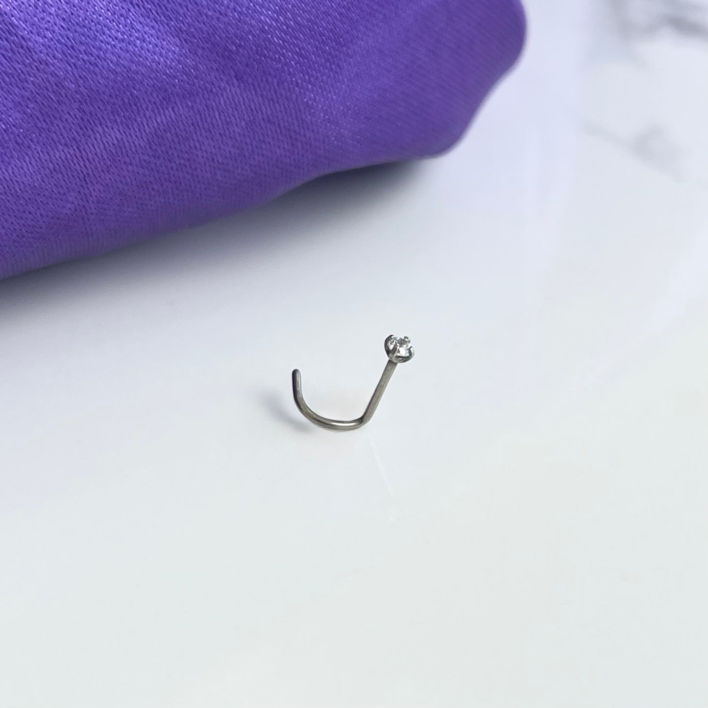 Brillo Plateado Nostril