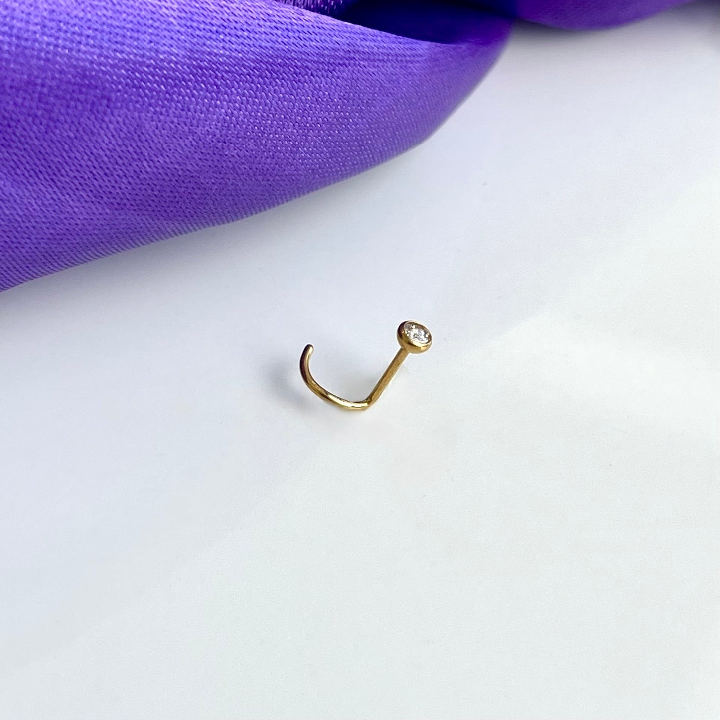 Brillo Redondo Nostril