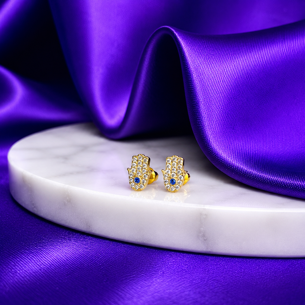 Broquel Mano Fátima Brillo Azul Chapa de Oro 22k