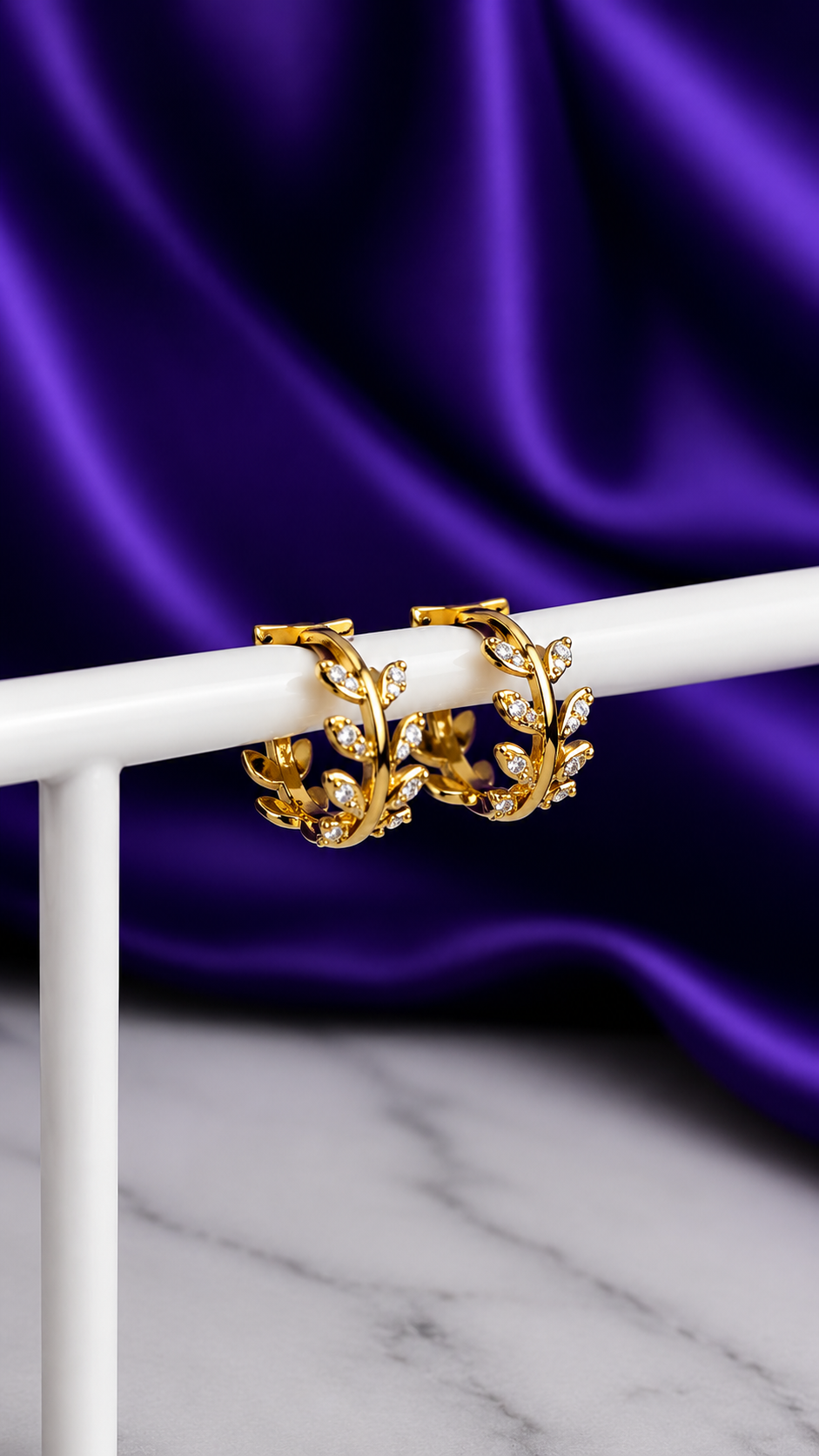 Hoop Hojas Brillos Chapa de Oro 22k