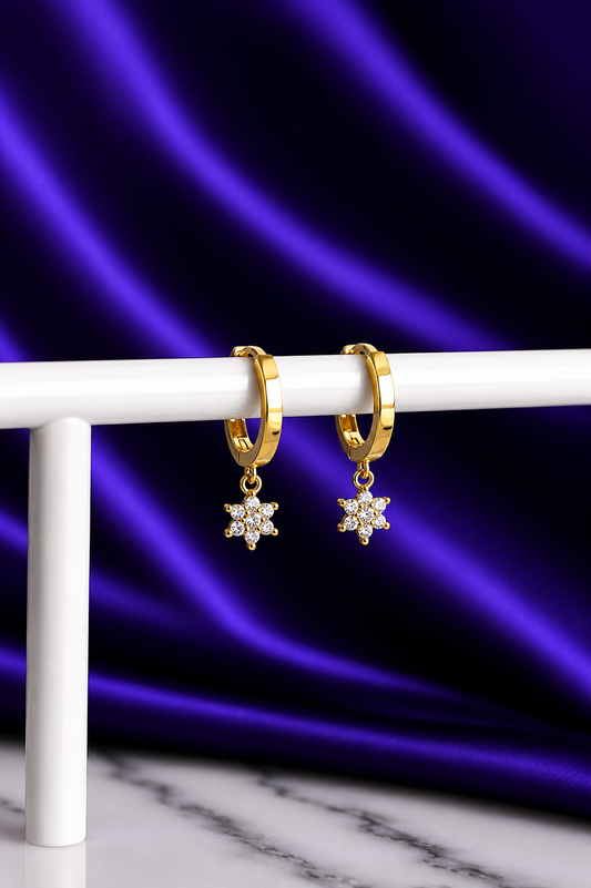 Hoop Flor con Brillos Chapa de Oro 22k