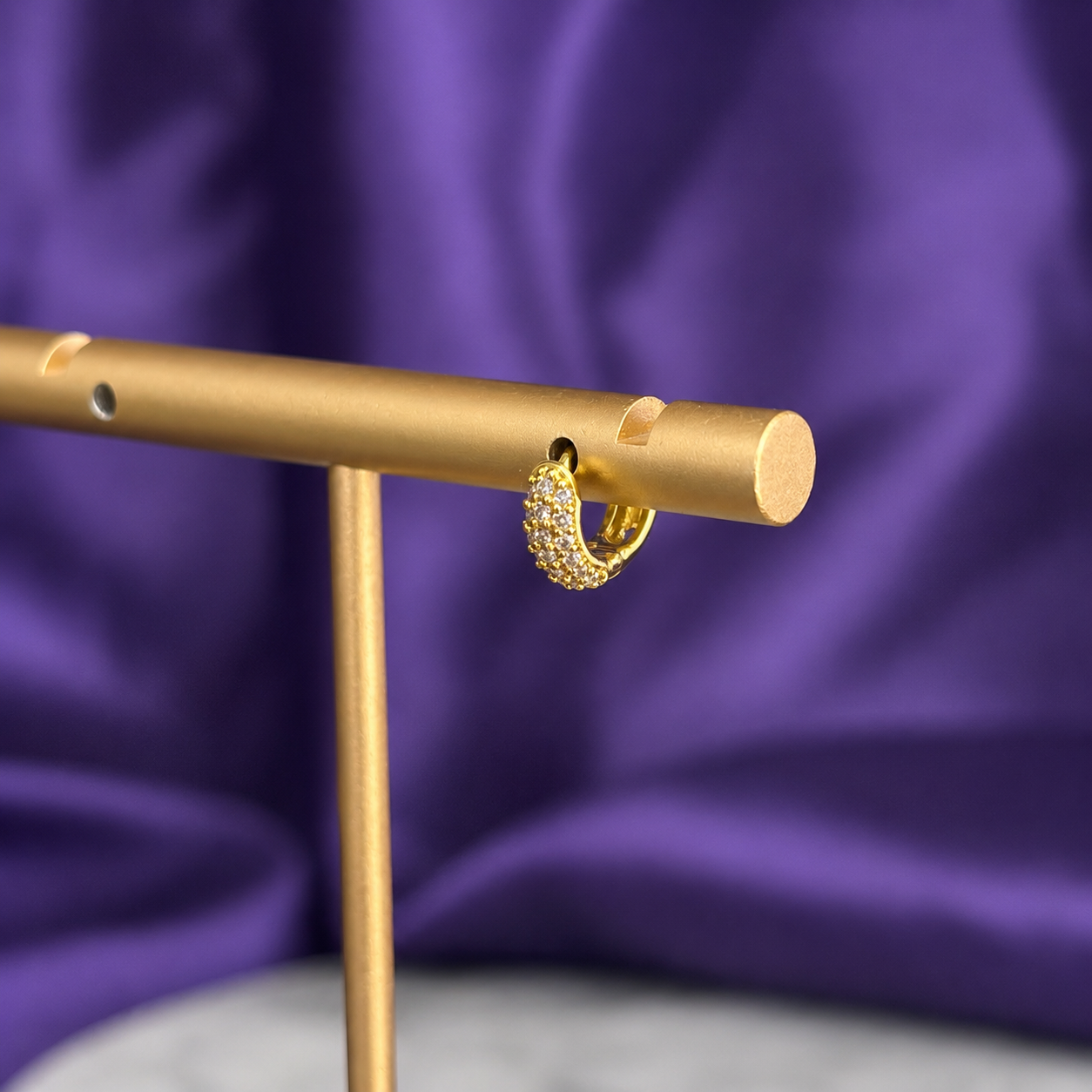 Hoop Elise Mini Chapa de Oro 22k